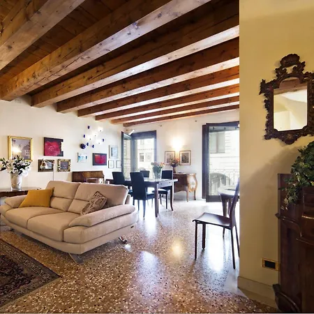 Padovaresidence - Vista Piazza Delle Erbe E Palazzo Della Ragione Apartamento